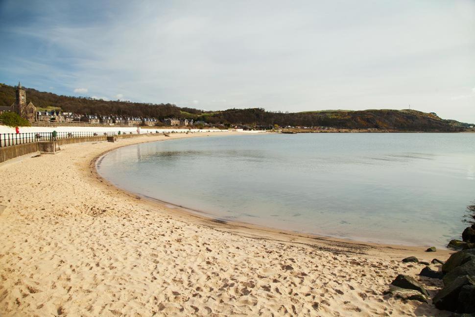 Lovely 2 Bedroom Condo In Burntisland, Fife Экстерьер фото